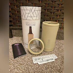 BrüMate Slim Desert Tan Hopsulator Bottle